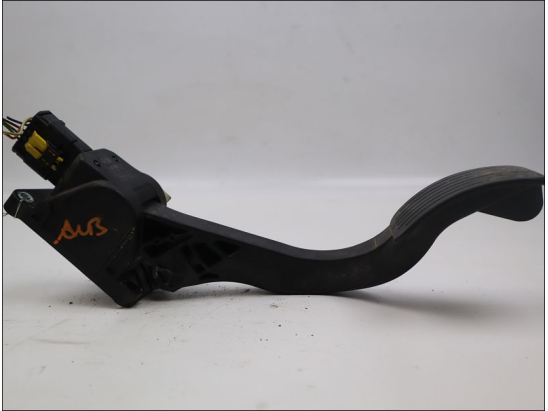 POTENTIOMETRE ACCELERATEUR