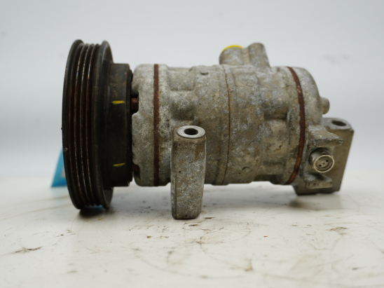 COMPRESSEUR AIR CONDITIONNE