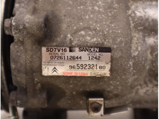 COMPRESSEUR AIR CONDITIONNE