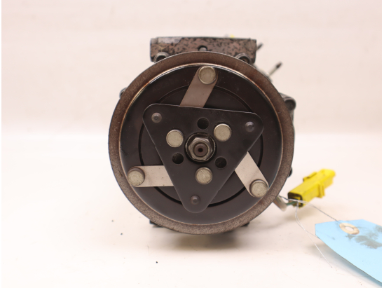 COMPRESSEUR AIR CONDITIONNE