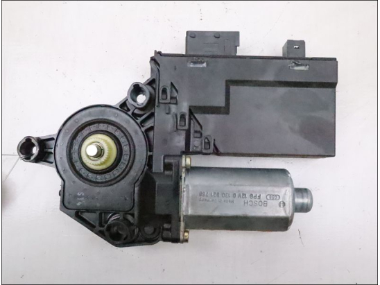 MOTEUR LEVE-VITRE AVD