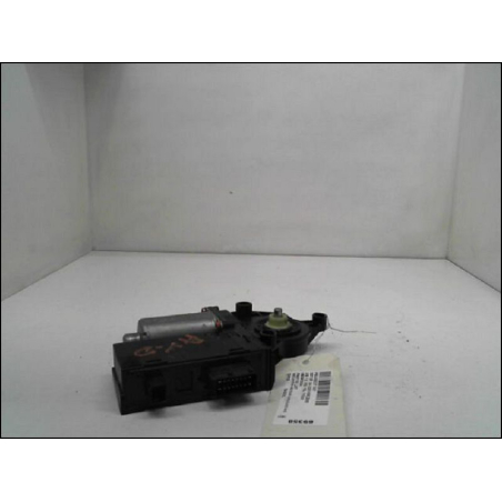 MOTEUR LEVE-VITRE AVD