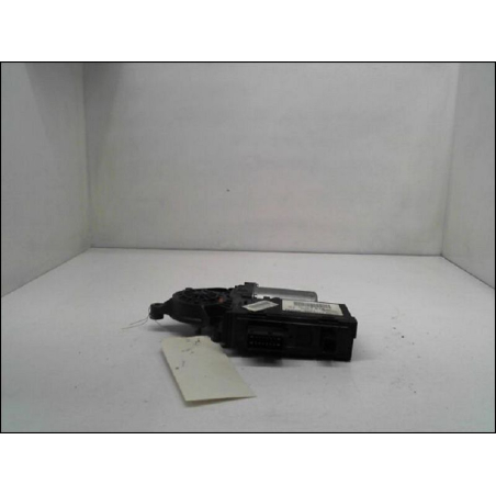 MOTEUR LEVE-VITRE AVD