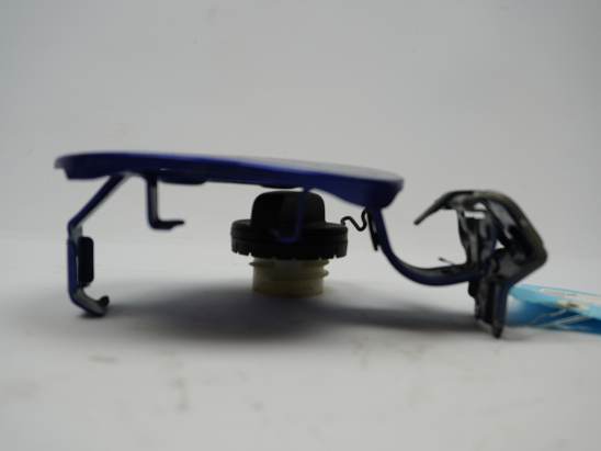 VOLET DE TRAPPE CARBURANT