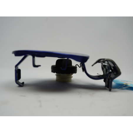 VOLET DE TRAPPE CARBURANT