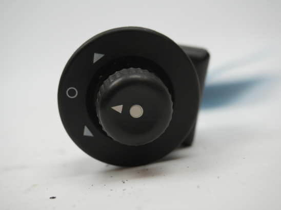 COMMANDE RETROVISSEUR EXT ELECTRIQUE