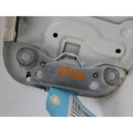 VOLET DE TRAPPE CARBURANT