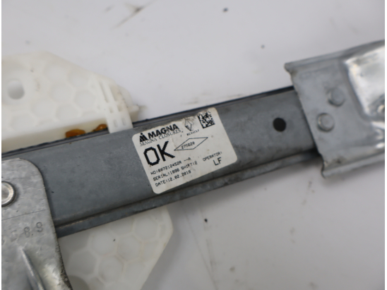 MECANISME LEVE-GLACE AVG