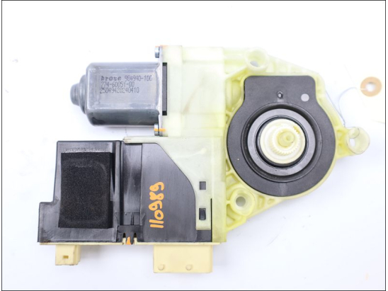 MOTEUR LEVE-VITRE AVD