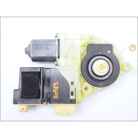 MOTEUR LEVE-VITRE AVD