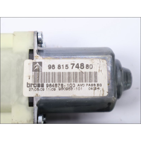 MOTEUR LEVE-VITRE AVD