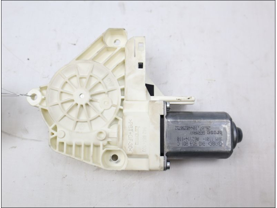 MOTEUR LEVE-VITRE AVG