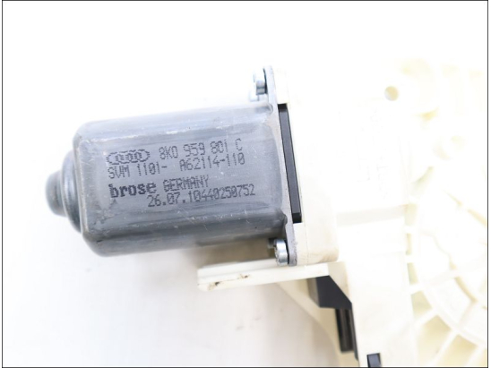 MOTEUR LEVE-VITRE AVG