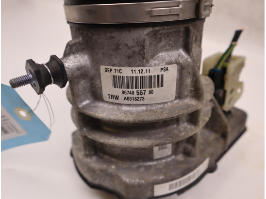 POMPE DIRECTION ASSISTEE