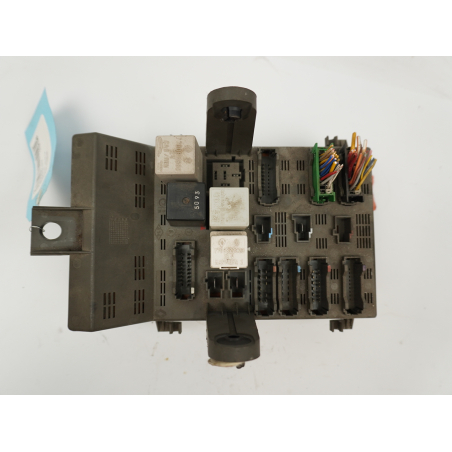 Platine fusible habitacle (BSI) occasion RENAULT LAGUNA I Phase 1 - 1.8