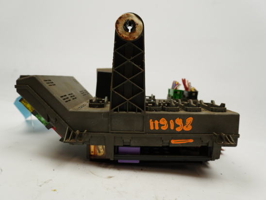 Platine fusible habitacle (BSI) occasion RENAULT LAGUNA I Phase 1 - 1.8