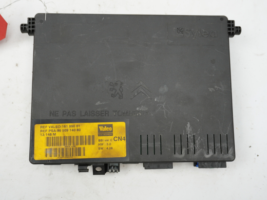 BSI (PLATINE FUSIBLE HABITACLE)