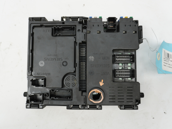 BSI (PLATINE FUSIBLE HABITACLE)