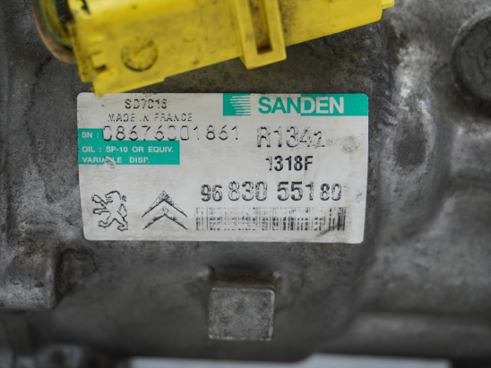 COMPRESSEUR AIR CONDITIONNE