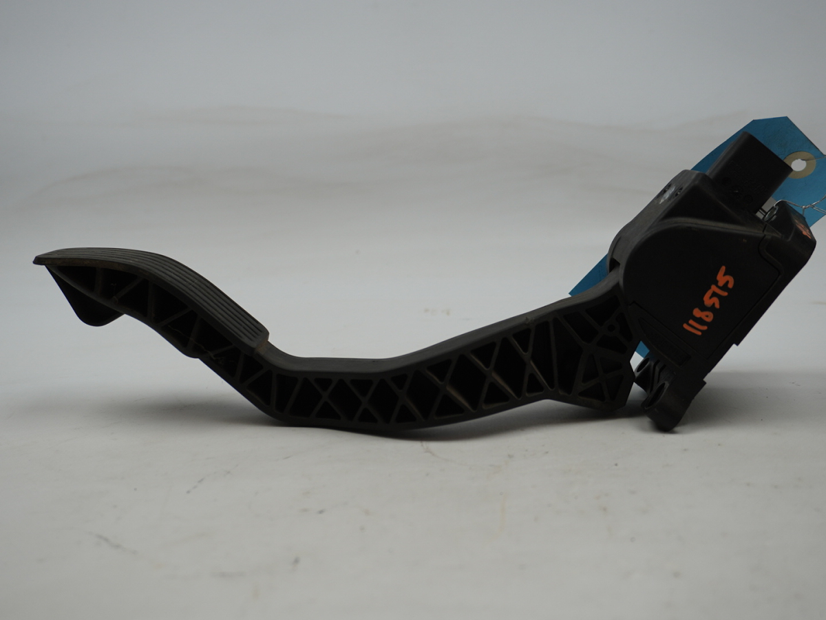 POTENTIOMETRE ACCELERATEUR