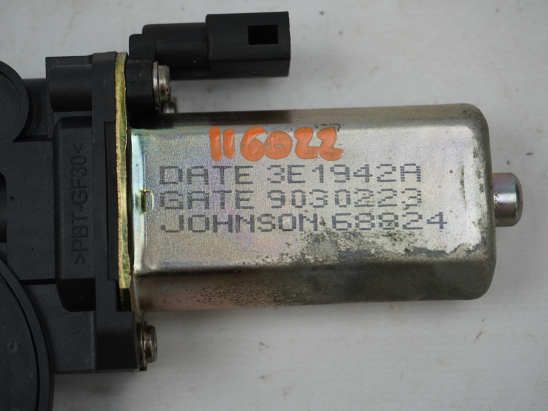 MOTEUR LEVE-VITRE AVD