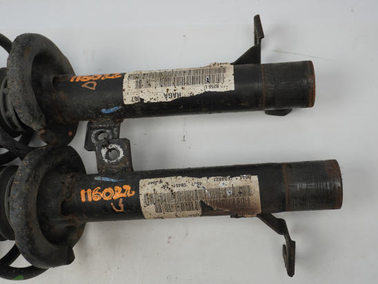 Amortisseur avant droit occasion FORD FIESTA V Phase 1 - 1.3i