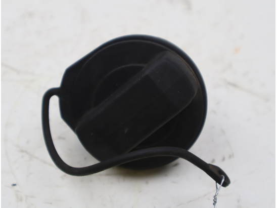 BOUCHON RESERVOIR A CARBURANT