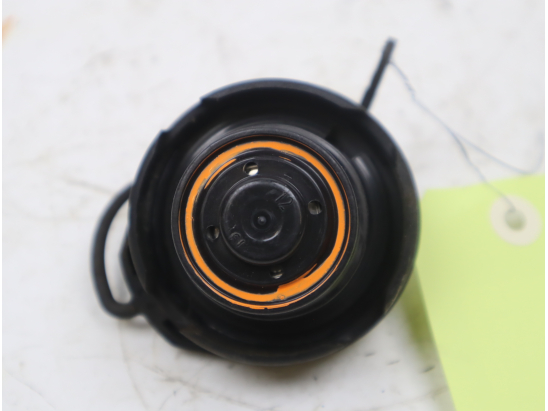 BOUCHON RESERVOIR A CARBURANT