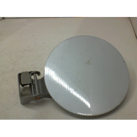 VOLET DE TRAPPE CARBURANT