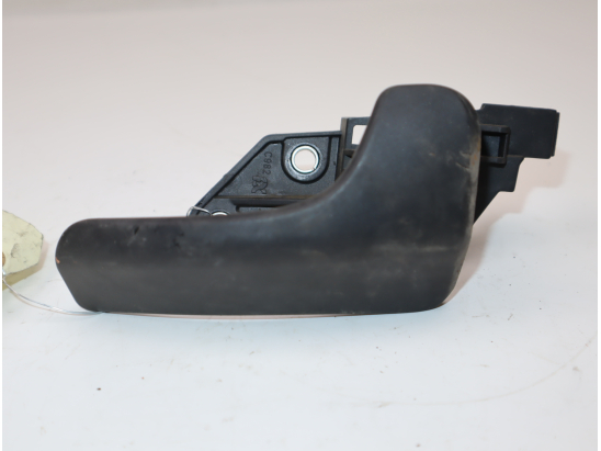 POIGNEE INT PORTE AVD