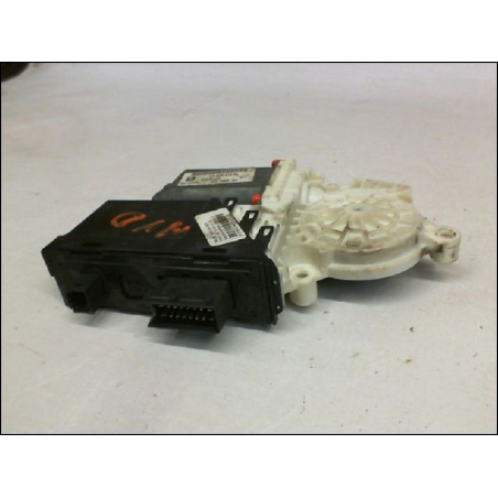MOTEUR LEVE-VITRE AVD