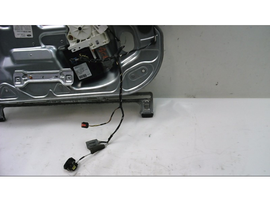 MECANISME+MOTEUR LEVE-GLACE AVD