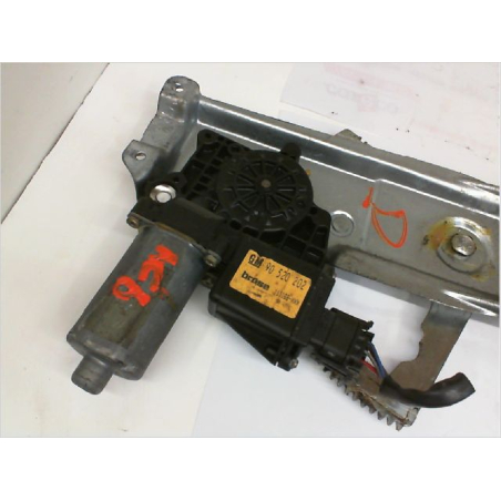 MECANISME+MOTEUR LEVE-GLACE AVD