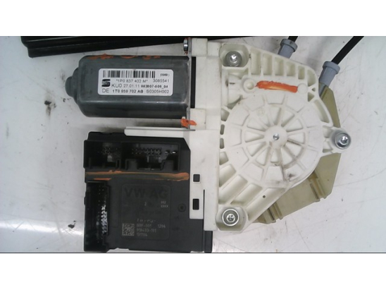 MECANISME+MOTEUR LEVE-GLACE AVD