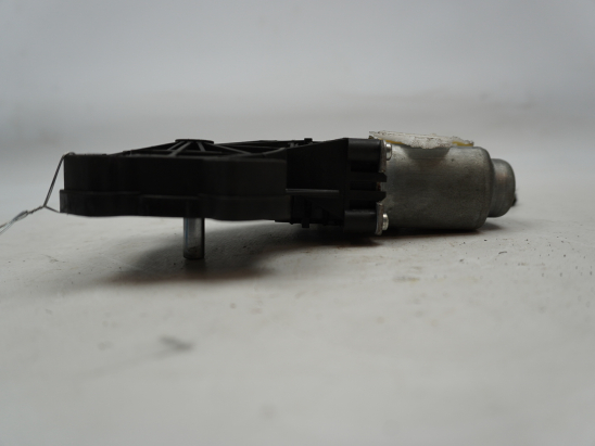 MOTEUR LEVE-VITRE ARD