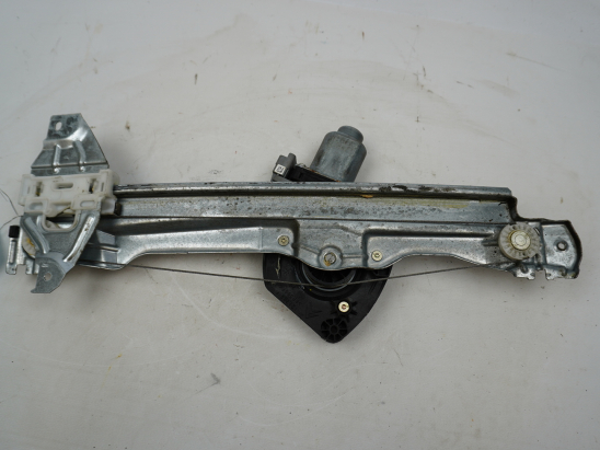 MECANISME+MOTEUR LEVE-GLACE ARG