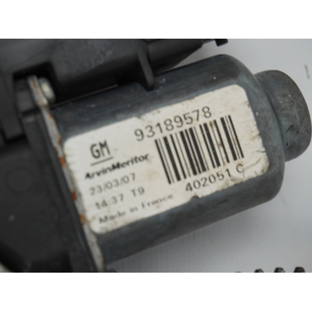 MECANISME+MOTEUR LEVE-GLACE AVD