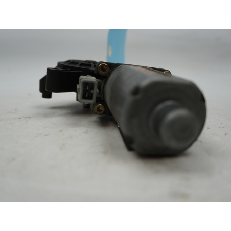 MOTEUR LEVE-VITRE AVD