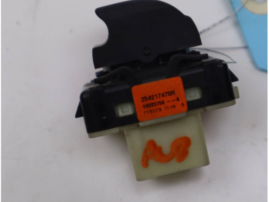 COMMANDE LEVE-GLACE PORTE AVD