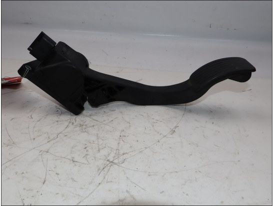 POTENTIOMETRE ACCELERATEUR