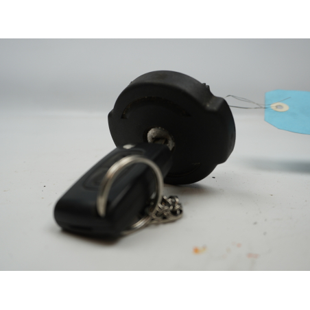 BOUCHON RESERVOIR A CARBURANT