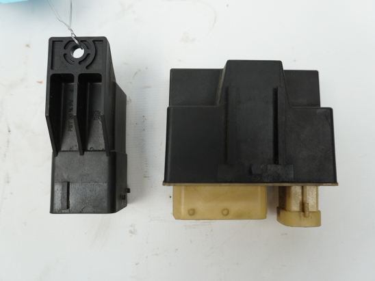 BOITIER DE PRECHAUFFAGE