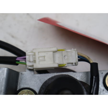 MOTEUR ESSUIE-GLACE AR