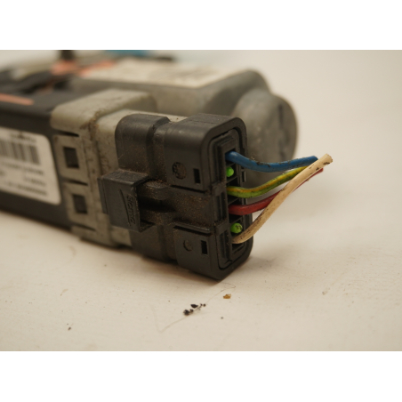 MOTEUR LEVE-VITRE AVD