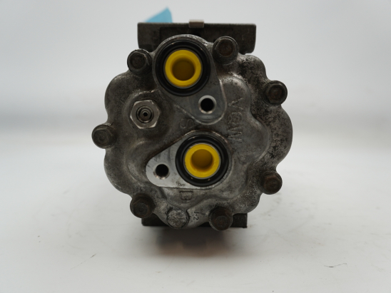 COMPRESSEUR AIR CONDITIONNE