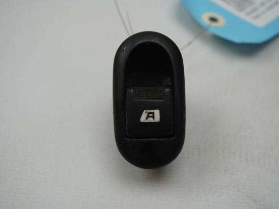 COMMANDE LEVE-GLACE PORTE AVG