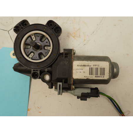 MOTEUR LEVE-VITRE AVD