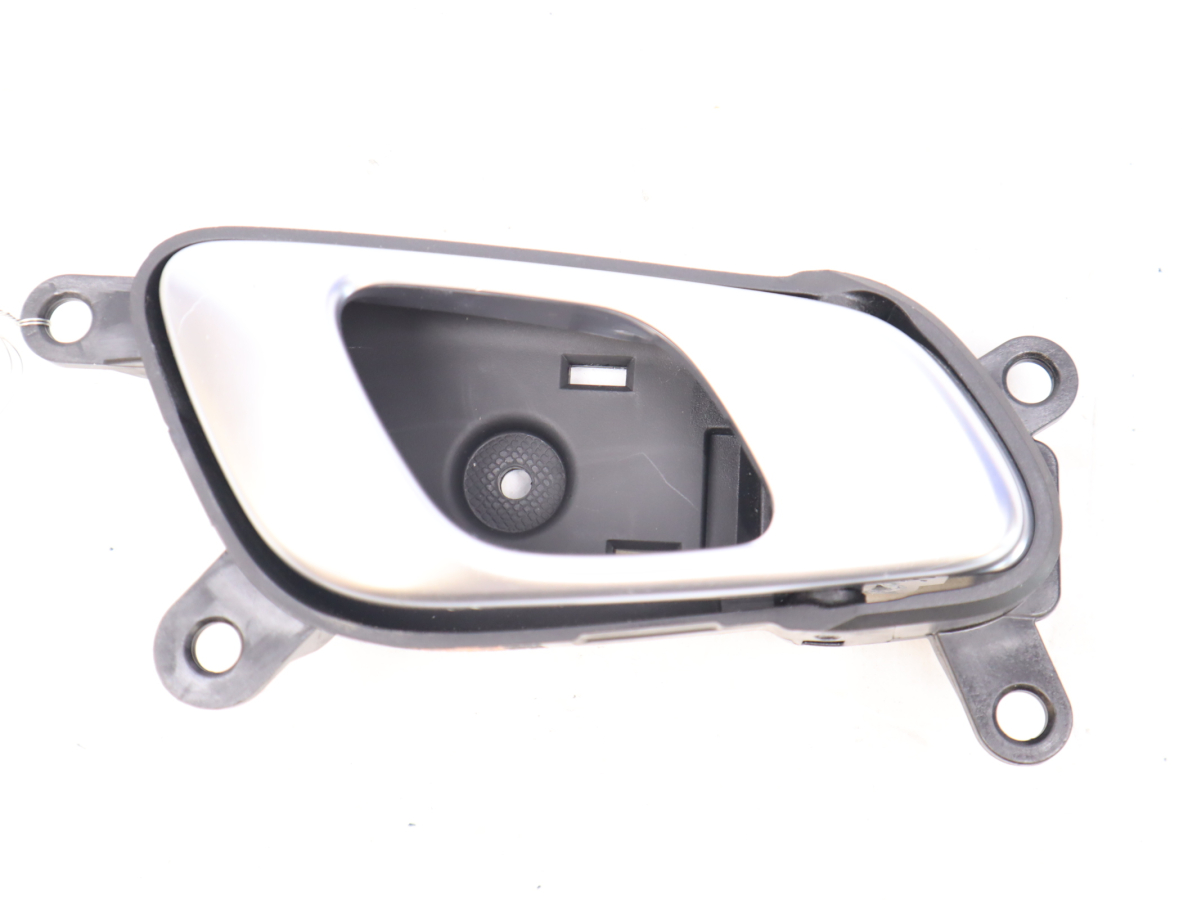 POIGNEE INT PORTE AVD