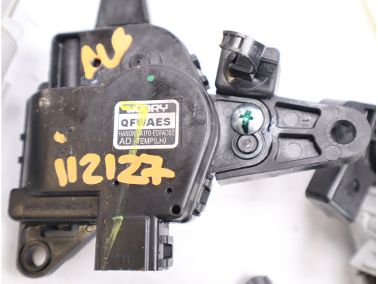 MOTEUR VOLET DE CHAUFFAGE