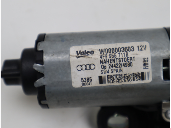 MOTEUR ESSUIE-GLACE AR